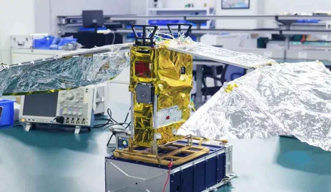 南宁郑毅连锁餐饮管理有限公司超级电容2019年星箭分离首发成功！